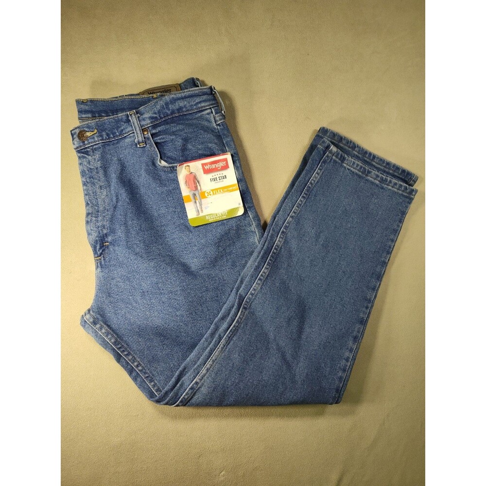 NWT Wrangler Five Star Premium Flex Regular Fit Jeans Mens 38x30 Medium Wash